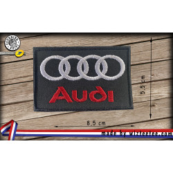écusson Audi brodé à coudre ou à thermocoller