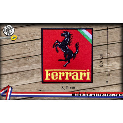 écusson  Ferrari brodé à coudre ou à thermocoller